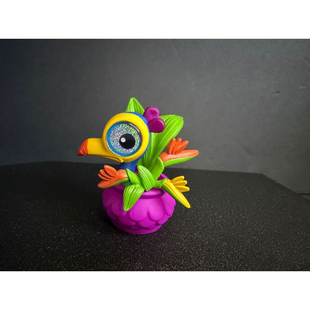 Kevin Disney Doorables In Bloom Figure, Up Bird Mini Collectible